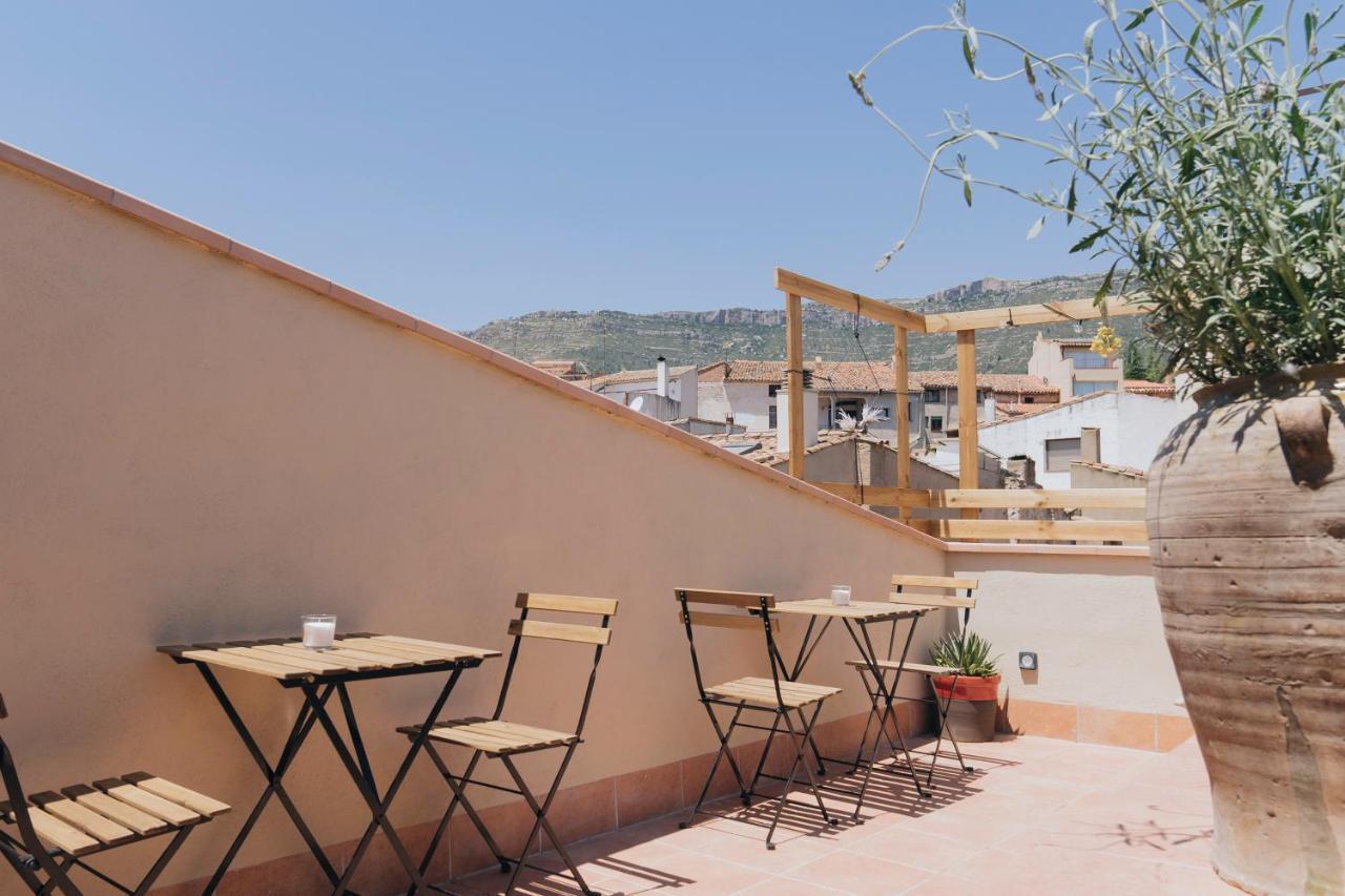 Apartaments La Rambla - Arbequina - 6 Persones Cornudella de Montsant Dış mekan fotoğraf