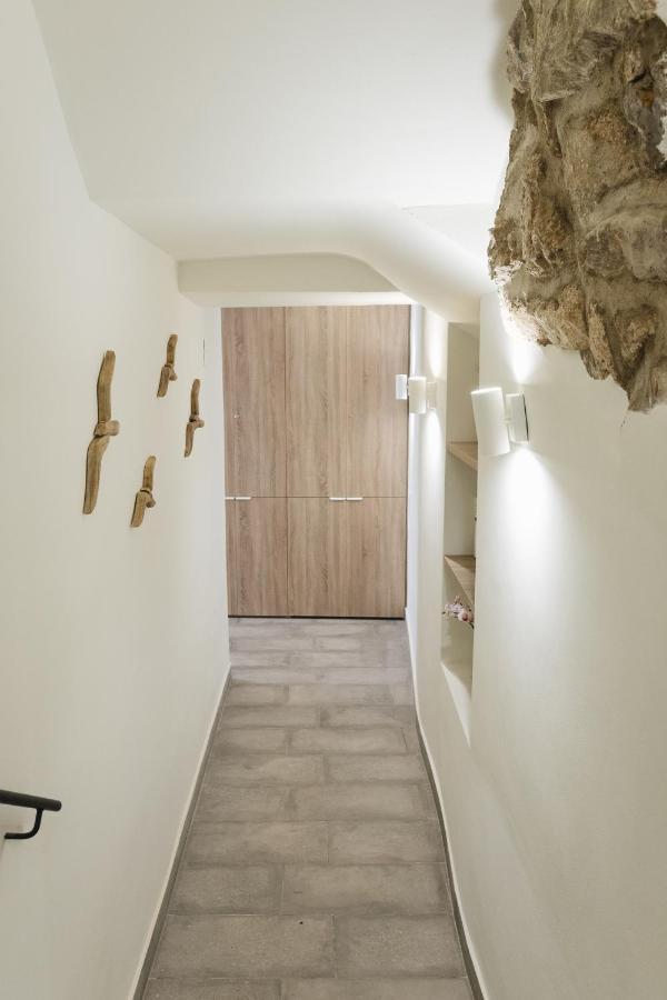 Apartaments La Rambla - Arbequina - 6 Persones Cornudella de Montsant Dış mekan fotoğraf