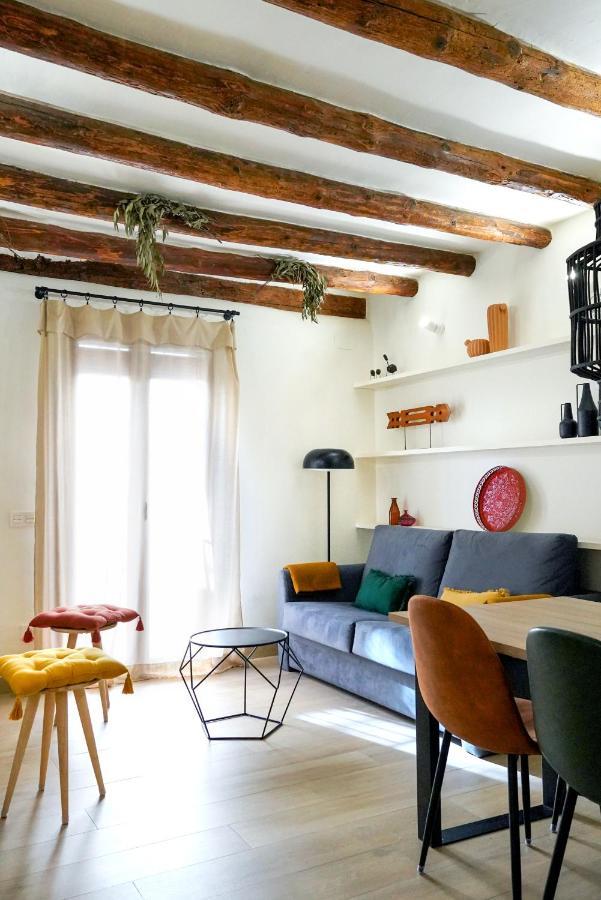 Apartaments La Rambla - Arbequina - 6 Persones Cornudella de Montsant Dış mekan fotoğraf