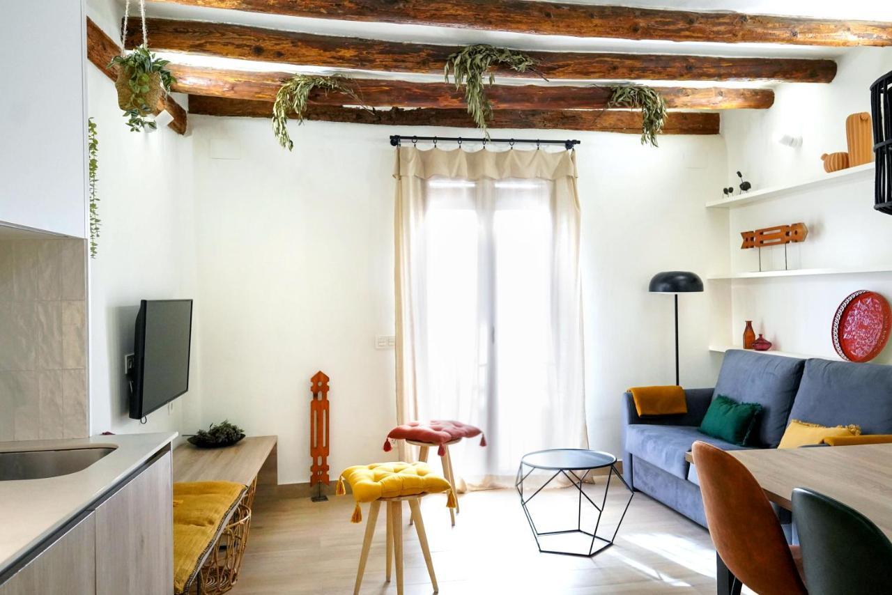 Apartaments La Rambla - Arbequina - 6 Persones Cornudella de Montsant Dış mekan fotoğraf